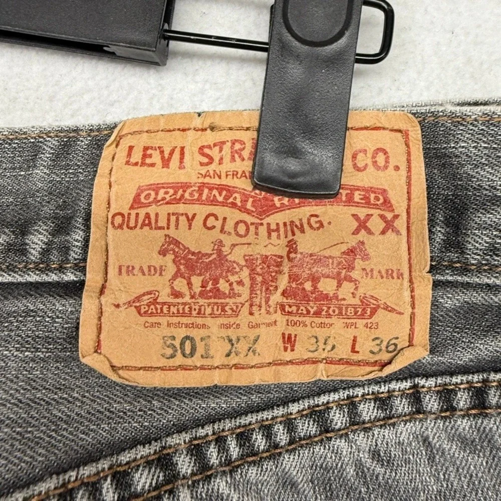 Vintage Levis Jeans Men's 35x36 Fit 32x32 Gray Faded 501xx 501 xx Distressed y2k